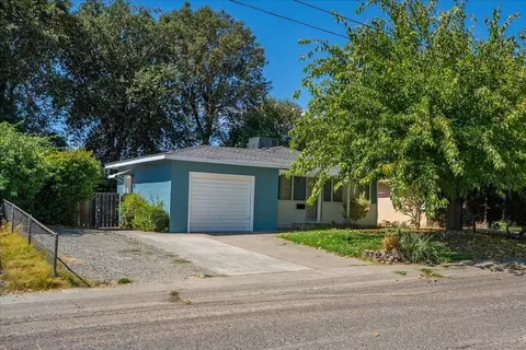 Exterior - 1490 Orange St, Red Bluff, CA 96080 photo 2 of 12