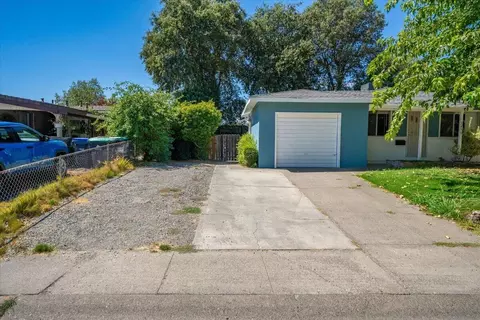 Exterior - 1490 Orange St, Red Bluff, CA 96080 photo 6 of 12