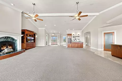Living - 13387 Lark Ct, Redding, CA 96003 photo 6 of 9