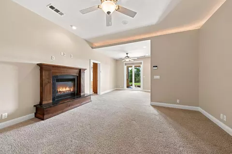 Living - 13387 Lark Ct, Redding, CA 96003 photo 9 of 9