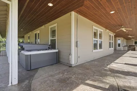 Exterior - 13387 Lark Ct, Redding, CA 96003 photo 13 of 17