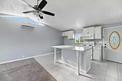 Kitchen - 646 Ridge Rd, Redding, CA 96003 photo 3 of 5