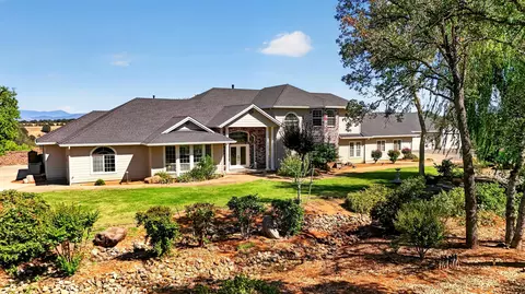 18870 Country Hills Dr, Cottonwood, CA 96022