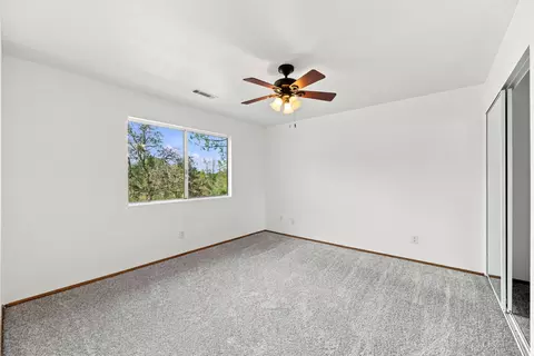 Bedroom - 2252 Badger Ct, Redding, CA 96001 photo 5 of 5