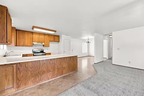 Entry Way - 2252 Badger Ct, Redding, CA 96001 photo 1 of 1
