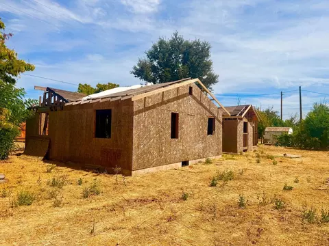 Exterior - 12897 State Highway 99e, Red Bluff, CA 96080 photo 2 of 6