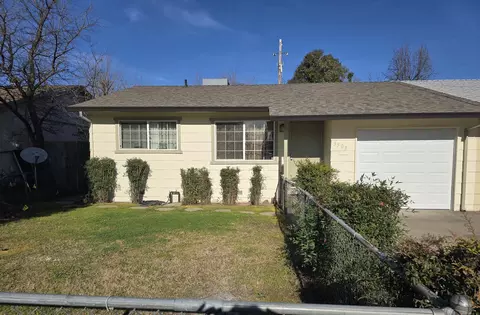3503 Gardenia St, Anderson, CA 96007