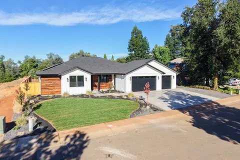 Exterior - 4870 Dandelion Dr, Redding, CA 96002 photo 17 of 17