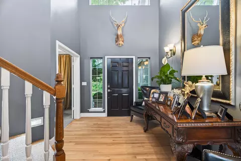 Entry Way - 8725 Landmark Cir, Redding, CA 96001 photo 2 of 3