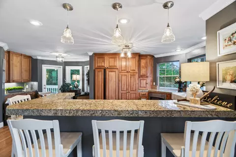 Kitchen - 8725 Landmark Cir, Redding, CA 96001 photo 2 of 4
