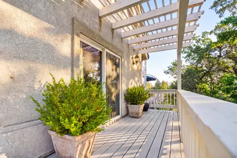 Exterior - 8725 Landmark Cir, Redding, CA 96001 photo 4 of 11