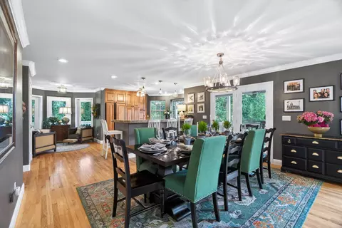 Dining - 8725 Landmark Cir, Redding, CA 96001 photo 1 of 1