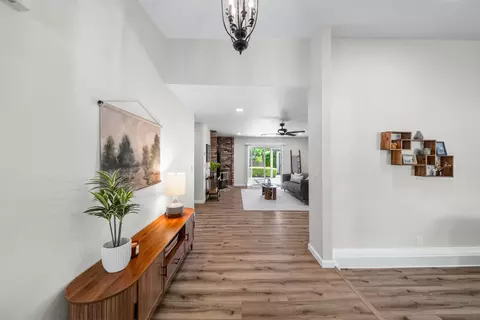 Entry Way - 2745 Amethyst Way, Redding, CA 96003 photo 1 of 2