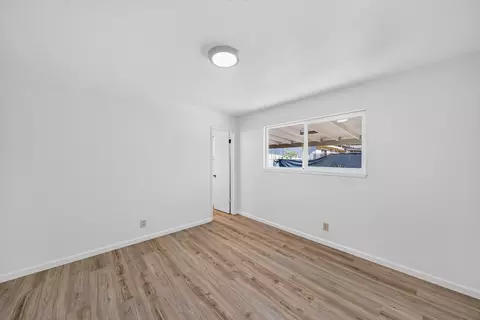 Bedroom - 1458 Hemlock Ave, Anderson, CA 96007 photo 3 of 6