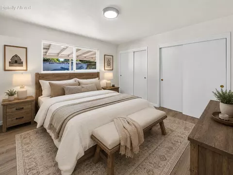 Bedroom - 1458 Hemlock Ave, Anderson, CA 96007 photo 1 of 6