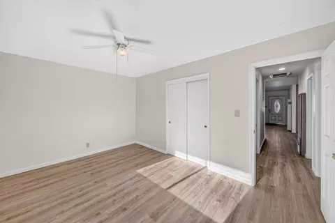 Bedroom - 1458 Hemlock Ave, Anderson, CA 96007 photo 6 of 6