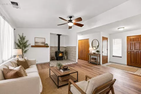 Living - 1437 Casa Vereda Way, Redding, CA 96003 photo 1 of 3