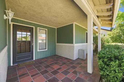 Exterior - 1437 Casa Vereda Way, Redding, CA 96003 photo 3 of 14