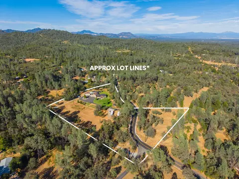 View/Area - 11970 Quartz Hill Rd, Redding, CA 96003 photo 11 of 11