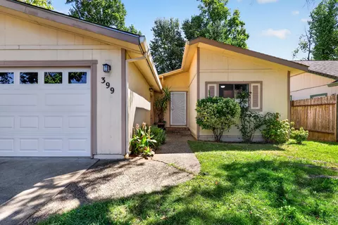 Exterior - 399 Yolla Bolly Trl, Redding, CA 96003 photo 3 of 9