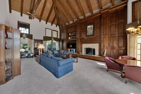 Living - 1744 N Bechelli Ln, Redding, CA 96002 photo 5 of 5