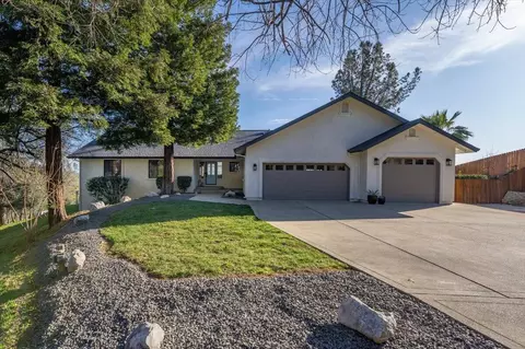 Exterior - 15189 Mountain Shadows Dr, Redding, CA 96001 photo 1 of 5