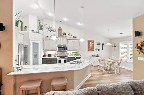 Kitchen - 3140 Copper Creek Dr, Redding, CA 96002 photo 1 of 5