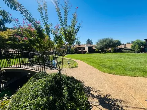 Exterior - 1902 Bechelli Ln, Redding, CA 96002 photo 11 of 17