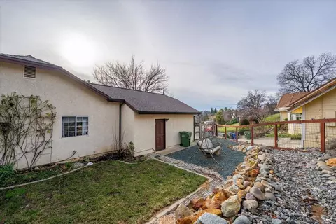 662 Ansley Ct, Redding, CA 96003 photo 37