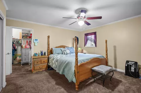 Bedroom - 1556 Minor St, Redding, CA 96002 photo 6 of 6