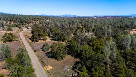 00 Honeybee Rd, Redding, CA 96001 photo 9