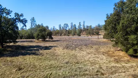 00 Honeybee Rd, Redding, CA 96001 photo 4