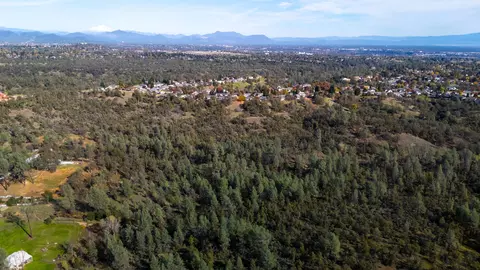 4200 Sunglow Dr, Redding, CA 96001 photo 12