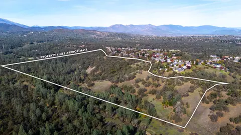 4200 Sunglow Dr, Redding, CA 96001 photo 5