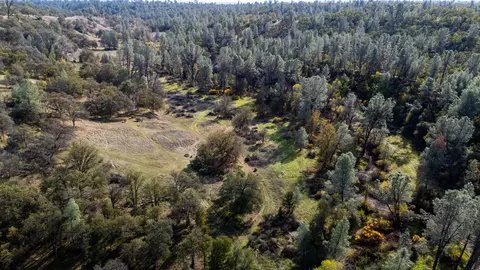 4200 Sunglow Dr, Redding, CA 96001 photo 4