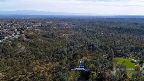 4200 Sunglow Dr, Redding, CA 96001 photo 7