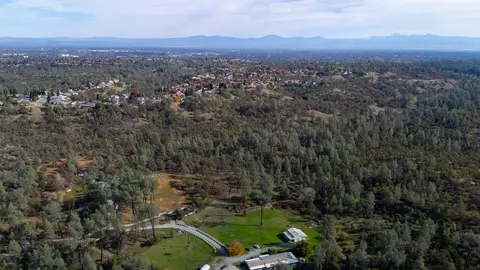 4200 Sunglow Dr, Redding, CA 96001 photo 8