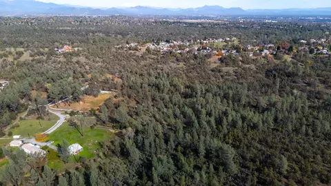 4200 Sunglow Dr, Redding, CA 96001 photo 13