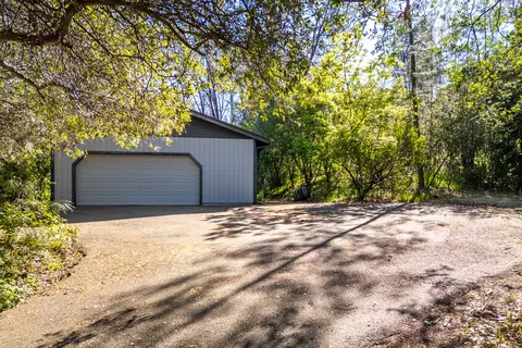 Exterior - 14311 Indian Acres Trl, Redding, CA 96003 photo 7 of 7