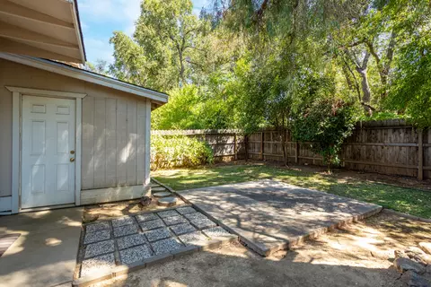 Exterior - 2616 W Hillside Dr, Anderson, CA 96007 photo 3 of 6