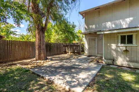 Exterior - 2616 W Hillside Dr, Anderson, CA 96007 photo 2 of 6