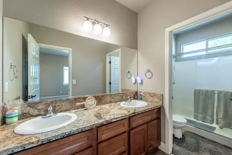 Bath - 1720 Douglass St, Red Bluff, CA 96080 photo 1 of 2