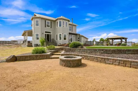 Exterior - 17925 Rivers Edge Dr, Red Bluff, CA 96080 photo 12 of 20