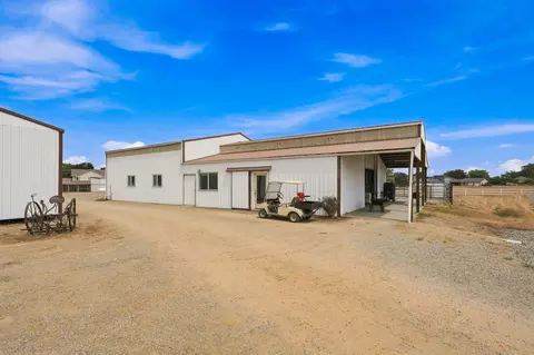 Exterior - 17925 Rivers Edge Dr, Red Bluff, CA 96080 photo 16 of 20