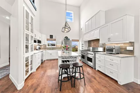 Kitchen - 17925 Rivers Edge Dr, Red Bluff, CA 96080 photo 1 of 4