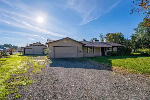 18875 Laurel Way, Cottonwood, CA 96022