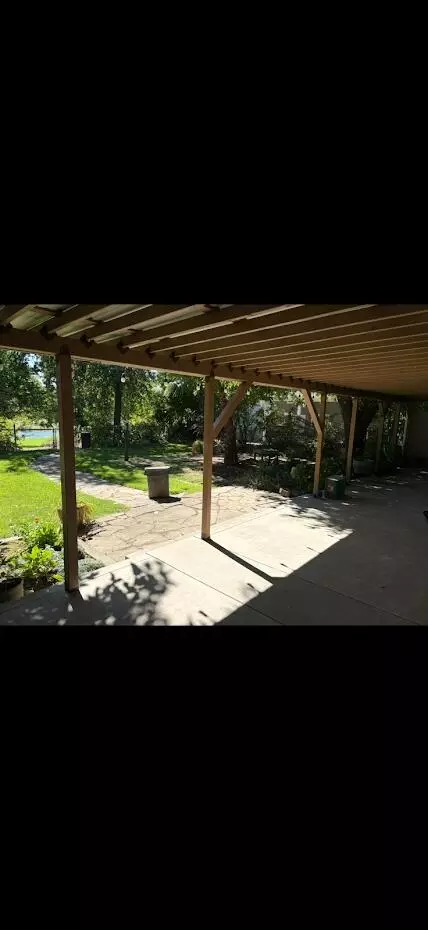 Exterior - 125 Howell Ave, Red Bluff, CA 96080 photo 4 of 8