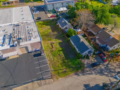 1424 Spruce St, Redding, CA 96001 photo 9