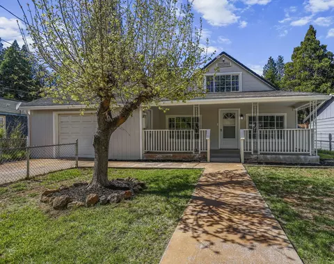 36770 Woods Ave, Burney, CA 96013