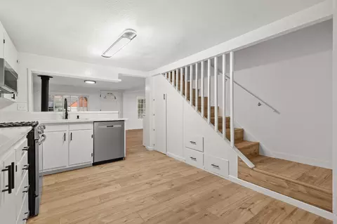 Entry Way - 36770 Woods Ave, Burney, CA 96013 photo 1 of 1
